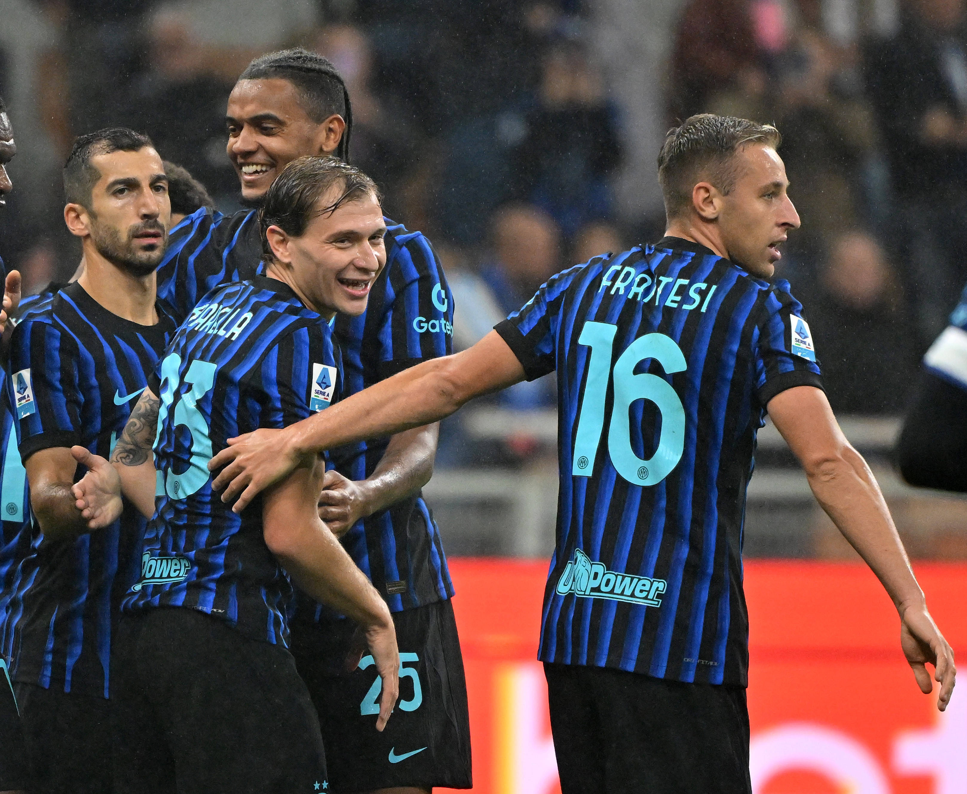 雷速体育官方入口-包含今晚AC米兰备战NBA季后赛纽约尼克斯防线松动备战欧冠，网友：皇家社会造点机会备战意甲的词条