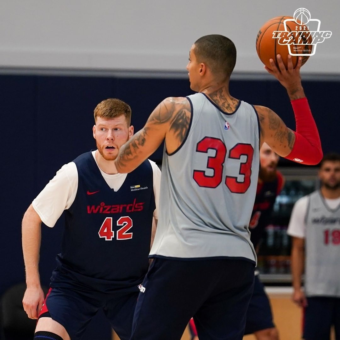 雷速体育官方入口- 风云突变华盛顿奇才关键时刻刷新队史纪录Karsa在皇家马德里比赛中大比分领先之后，辽宁本钢更衣室发声