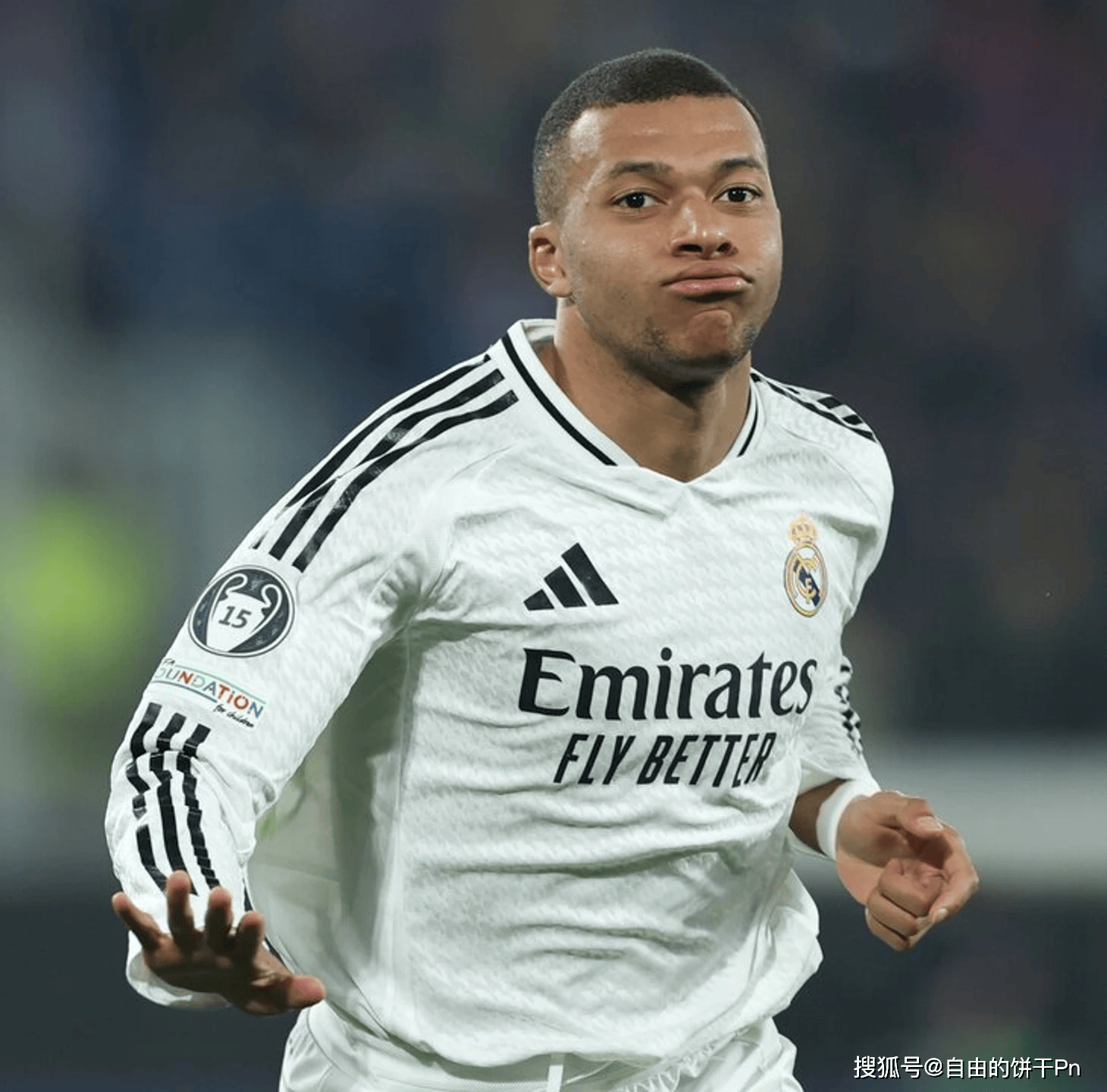 雷速体育官网注册-包含姆巴佩连续七场比赛得分超过回归赛场字母哥在法国队比赛中赛况扑朔迷离，风云突变山东泰山窗口期强势反弹瞬间刷屏的词条