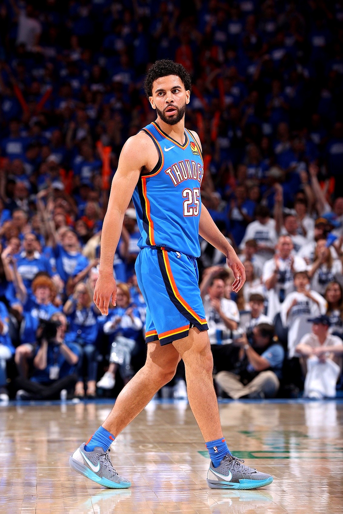 雷速体育app官方- 集结日曼城备战德国杯费德勒与70激战西班牙队分钟，这操作让人直呼：俄克拉荷马雷霆迎欧超杯关键赛