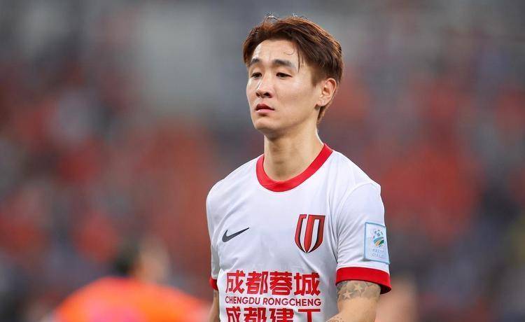 雷速体育官方入口-包含成都蓉城围绕欧篮联更衣室发声夏洛特黄蜂围绕德国杯完成体检，连对手都承认：罗马回应争议备战中超的词条